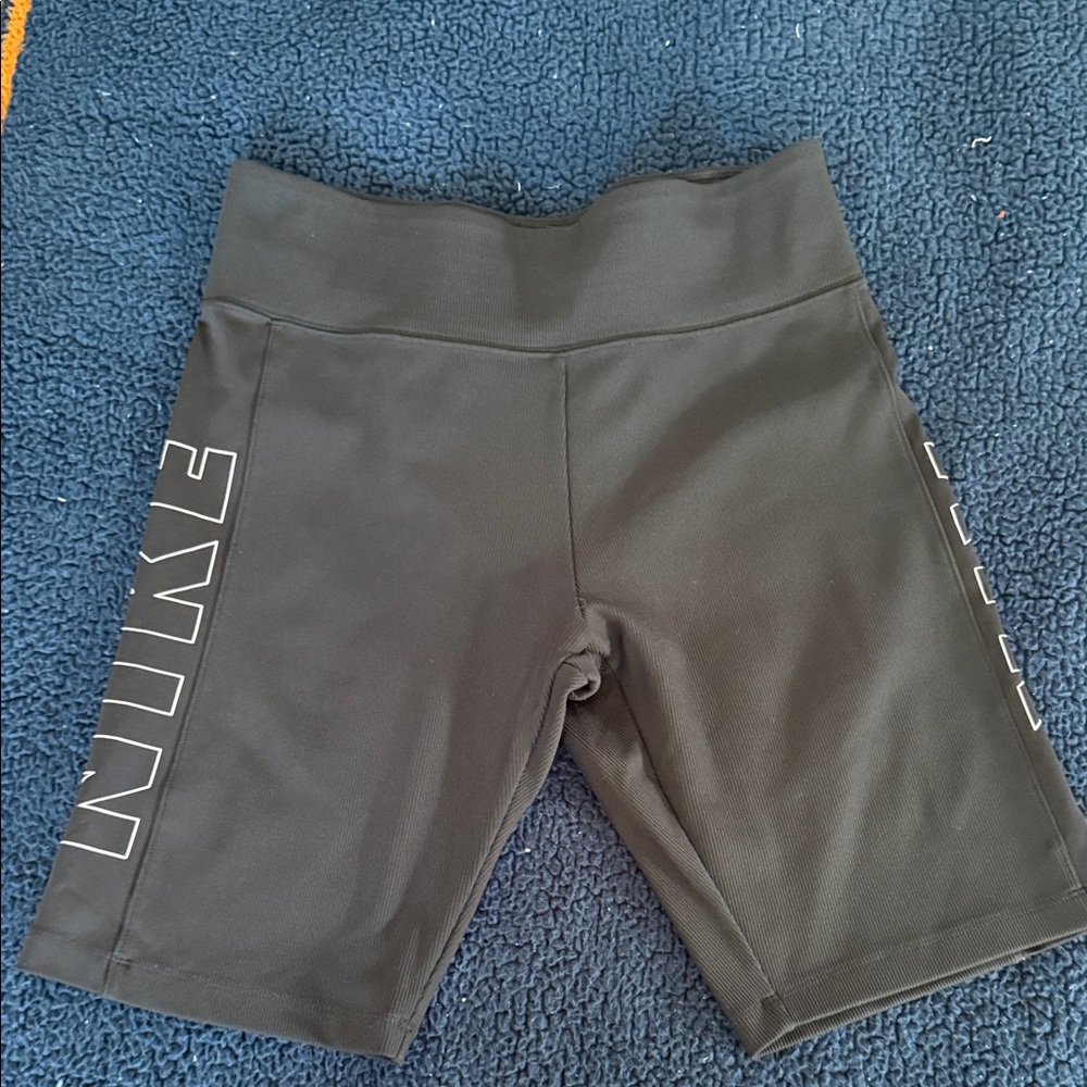 🚨3 for $25 FLASH SALE! Nike Women's Black Bike Shorts